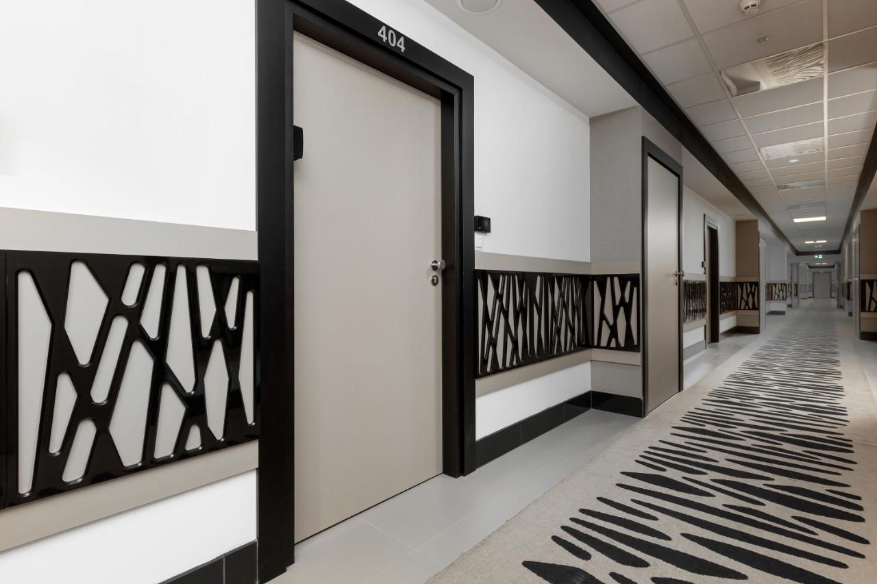 Varsovia Apartments Warsaw By Noclegi Renters Exteriör bild