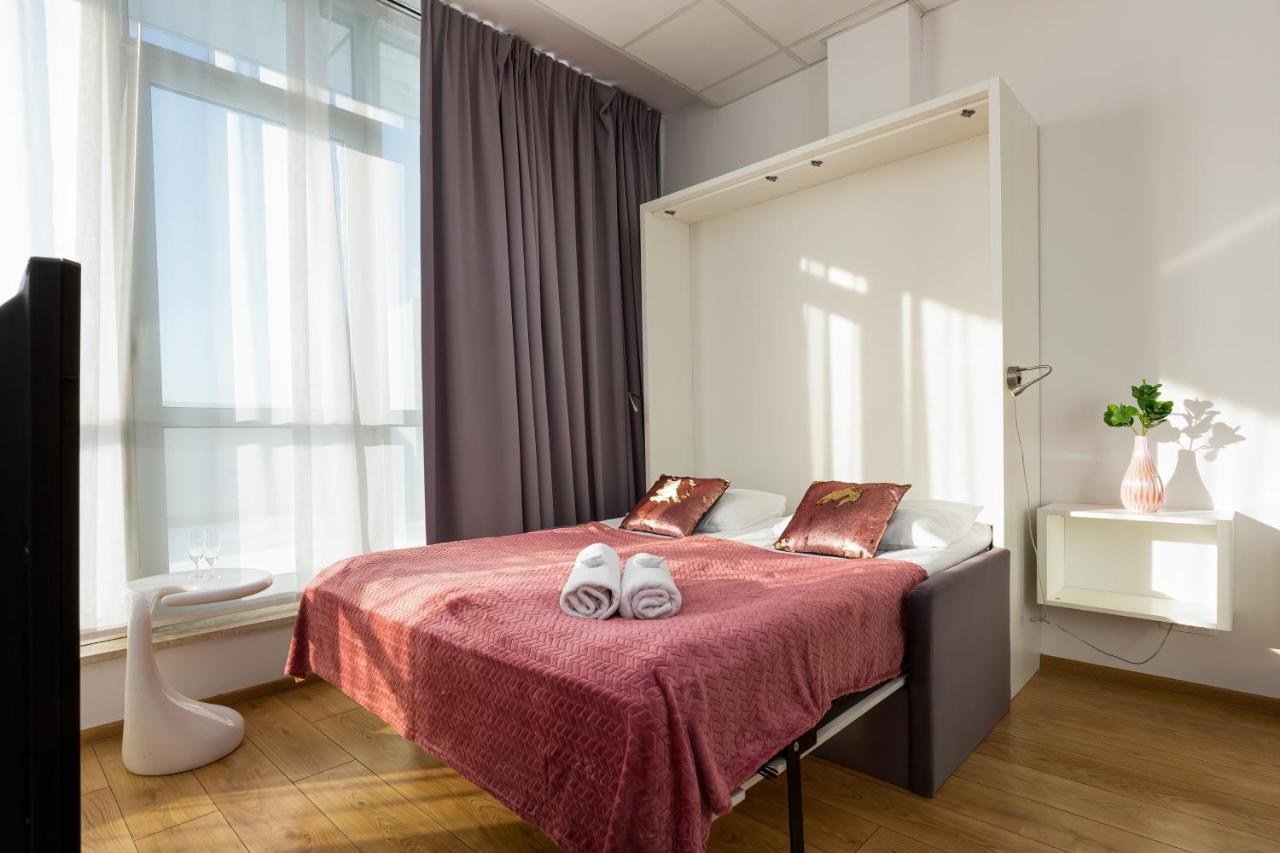 Varsovia Apartments Warsaw By Noclegi Renters Exteriör bild