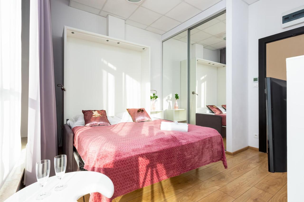 Varsovia Apartments Warsaw By Noclegi Renters Exteriör bild